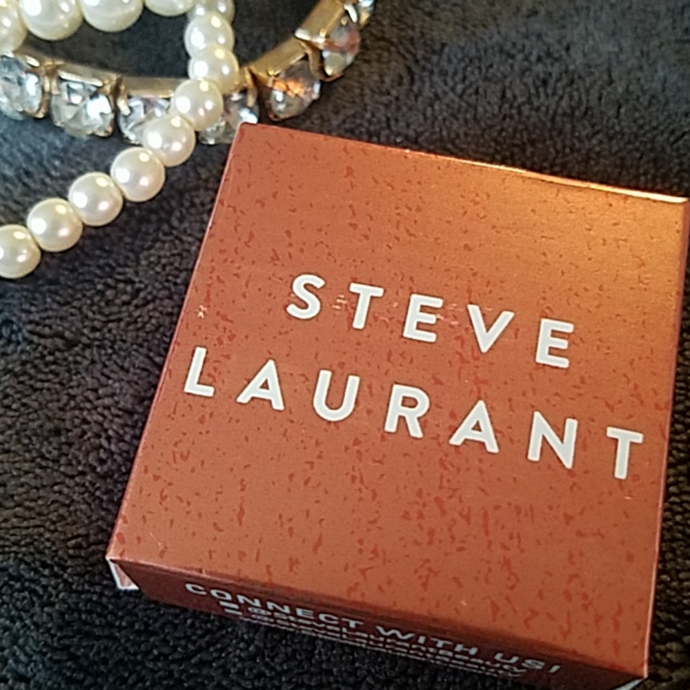 STEVE LAURANT blush